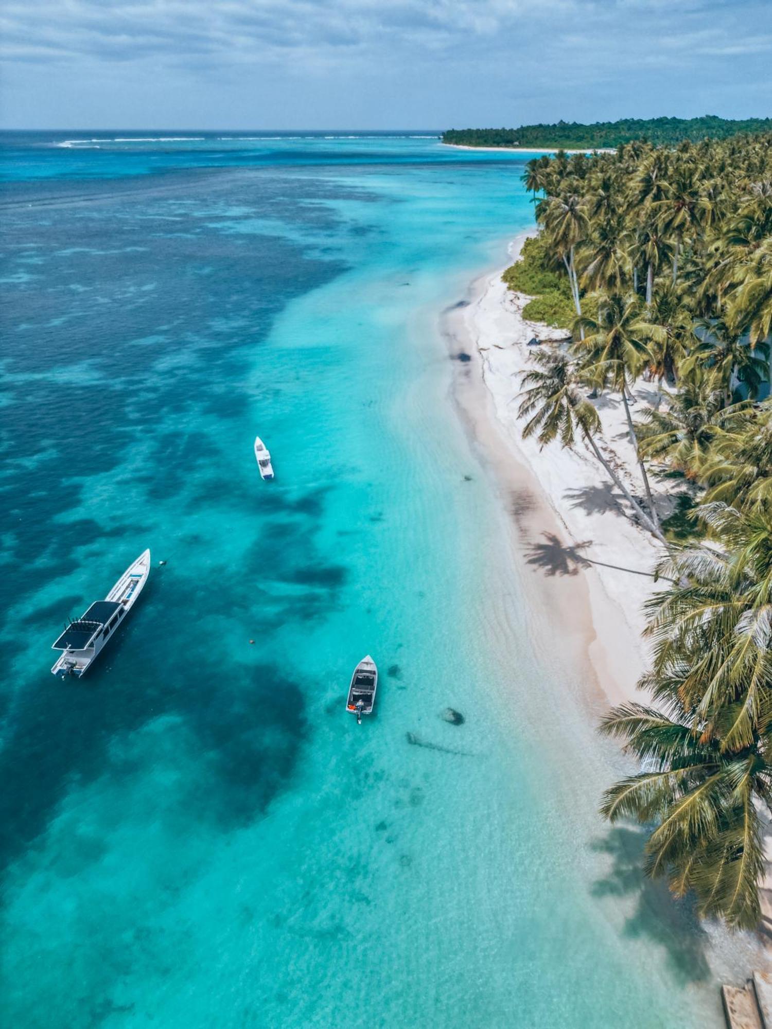Nasara Resort Mentawai Tua Pejat Exterior photo